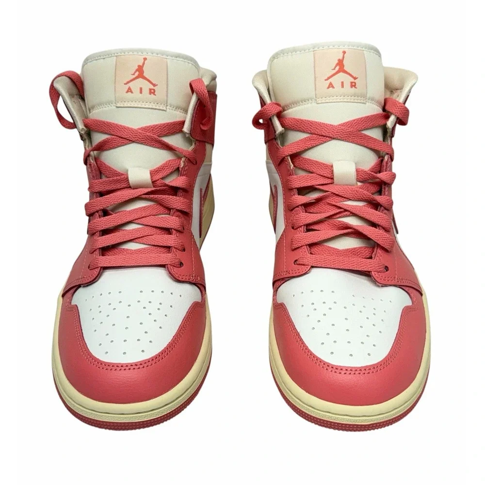 Nike Air Jordan 1 Mid Strawberries And Cream NIB Women's Size 11 / Men 9.5
